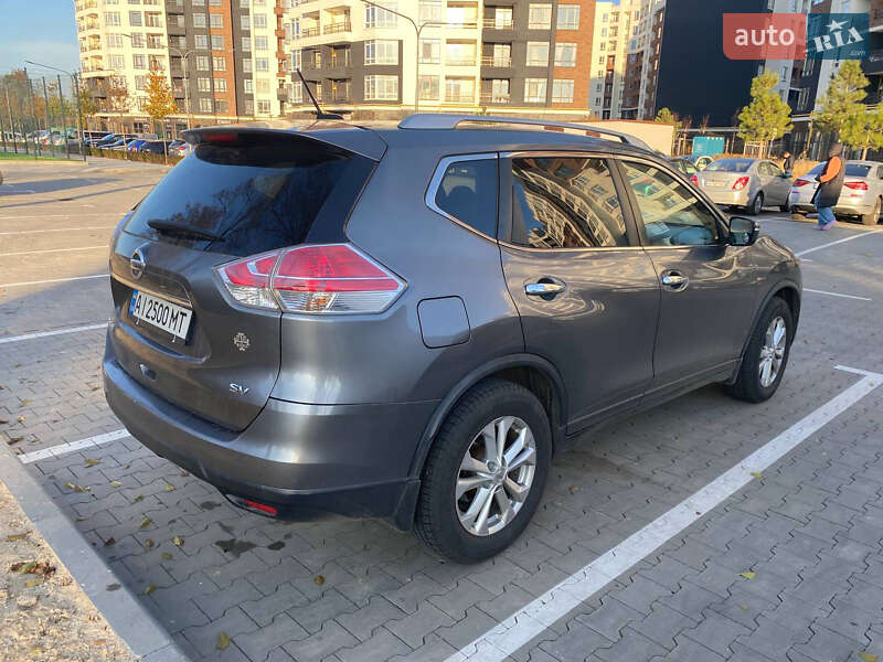 Позашляховик / Кросовер Nissan Rogue 2015 в Черкасах