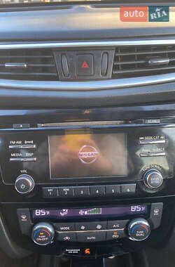 Внедорожник / Кроссовер Nissan Rogue 2015 в Черкассах