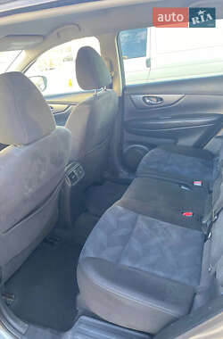 Внедорожник / Кроссовер Nissan Rogue 2015 в Черкассах