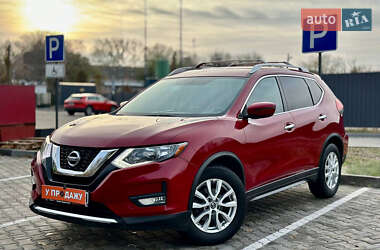 Внедорожник / Кроссовер Nissan Rogue 2016 в Днепре