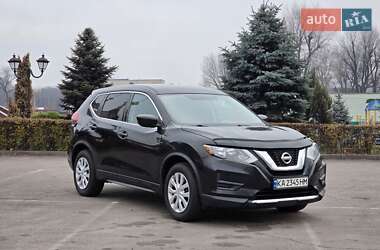 Позашляховик / Кросовер Nissan Rogue 2016 в Кам'янському