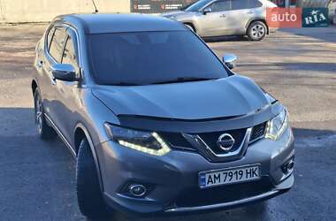 Позашляховик / Кросовер Nissan Rogue 2014 в Житомирі