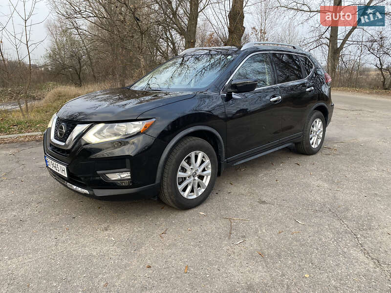 Внедорожник / Кроссовер Nissan Rogue 2019 в Кременчуге