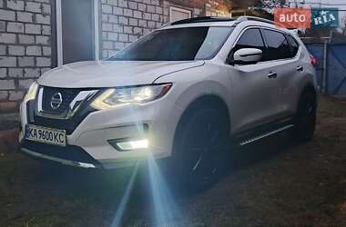 Внедорожник / Кроссовер Nissan Rogue 2019 в Киеве