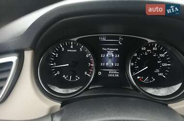 Позашляховик / Кросовер Nissan Rogue 2016 в 