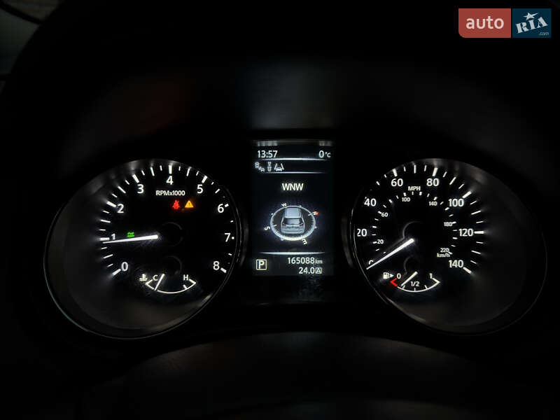 Позашляховик / Кросовер Nissan Rogue 2014 в Лубнах