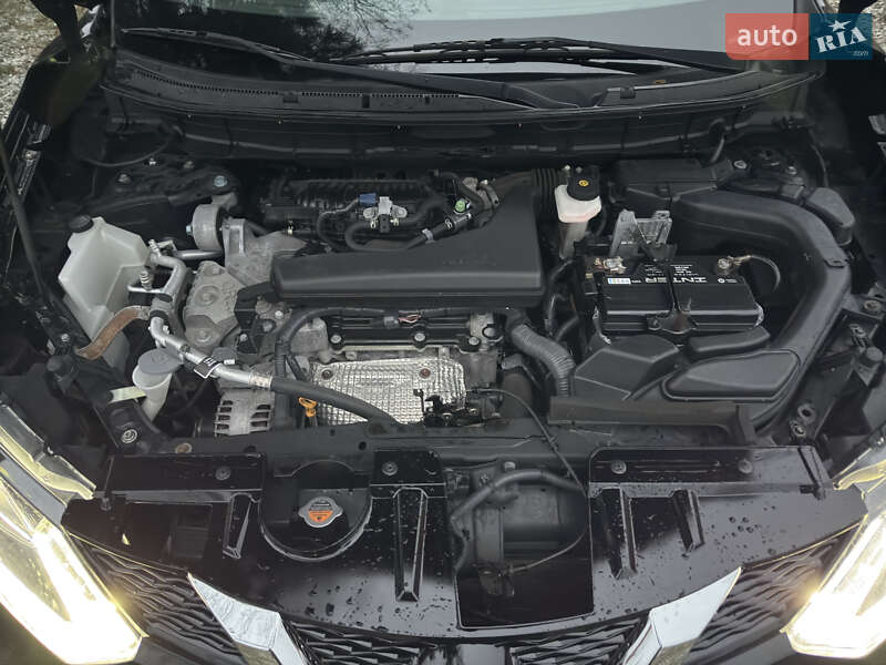 Позашляховик / Кросовер Nissan Rogue 2014 в Лубнах