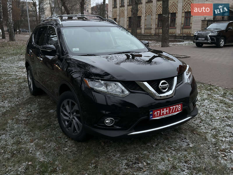 Позашляховик / Кросовер Nissan Rogue 2014 в Лубнах