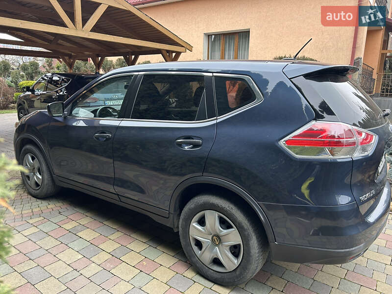 Позашляховик / Кросовер Nissan Rogue 2016 в Івано-Франківську