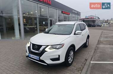 Позашляховик / Кросовер Nissan Rogue 2019 в Полтаві