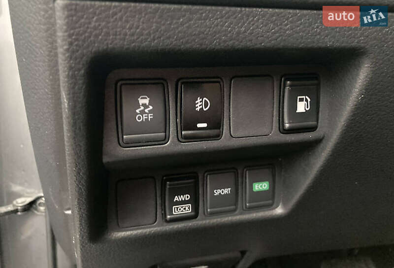 Внедорожник / Кроссовер Nissan Rogue 2018 в Киеве фото 17 Внедорожник / Кроссовер Nissan Rogue 2018 в Киеве