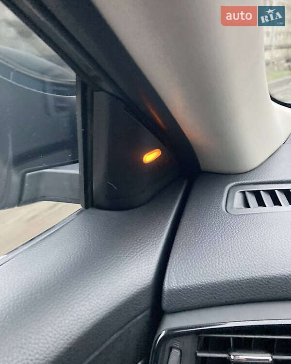 Внедорожник / Кроссовер Nissan Rogue 2018 в Киеве фото 20 Внедорожник / Кроссовер Nissan Rogue 2018 в Киеве