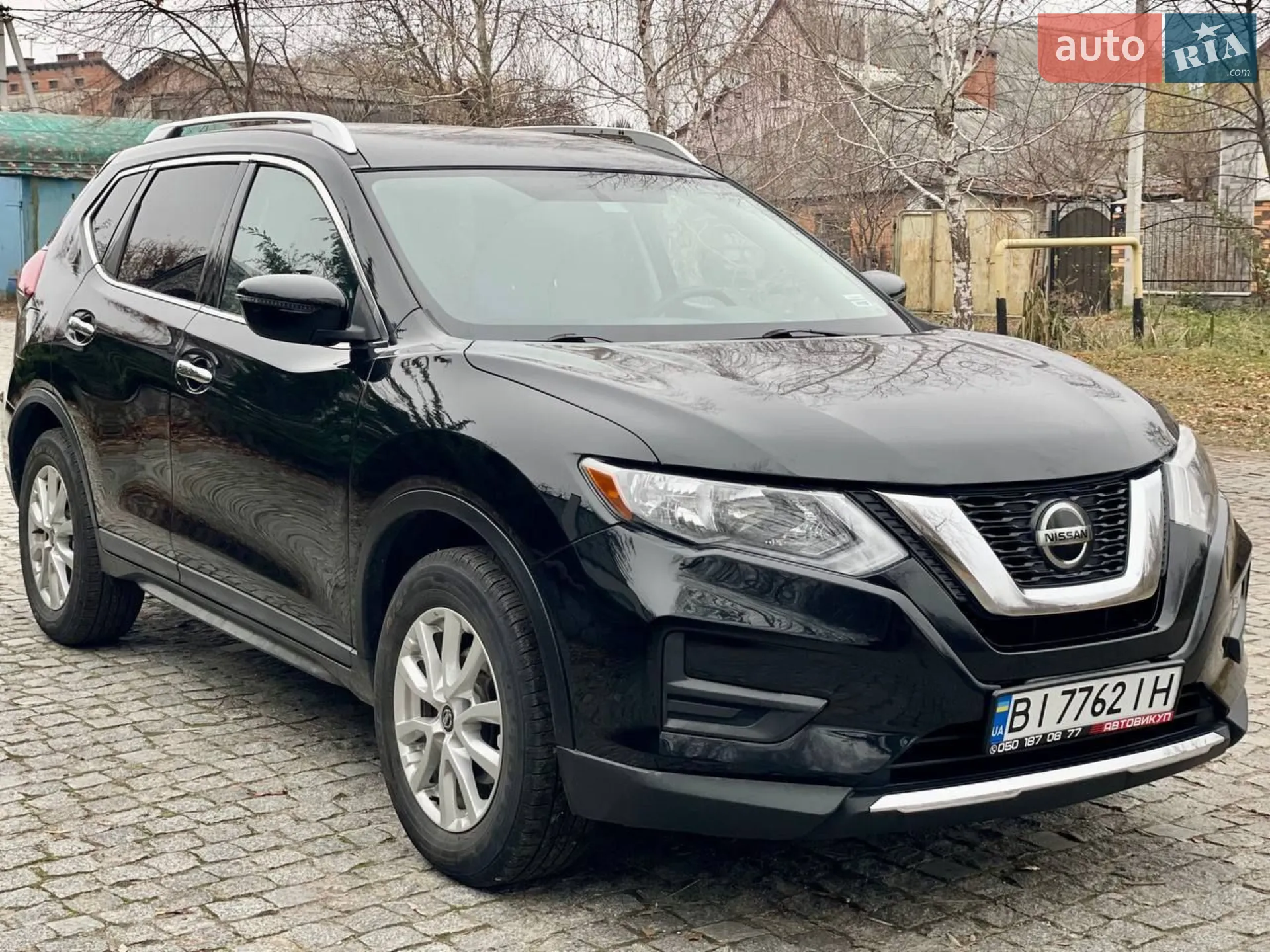 2017 Nissan Rogue - мініатюра 2