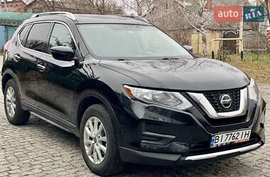 Позашляховик / Кросовер Nissan Rogue 2017 в Полтаві