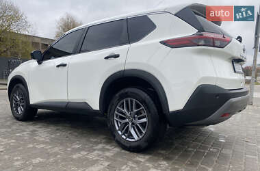 Позашляховик / Кросовер Nissan Rogue 2021 в Львові