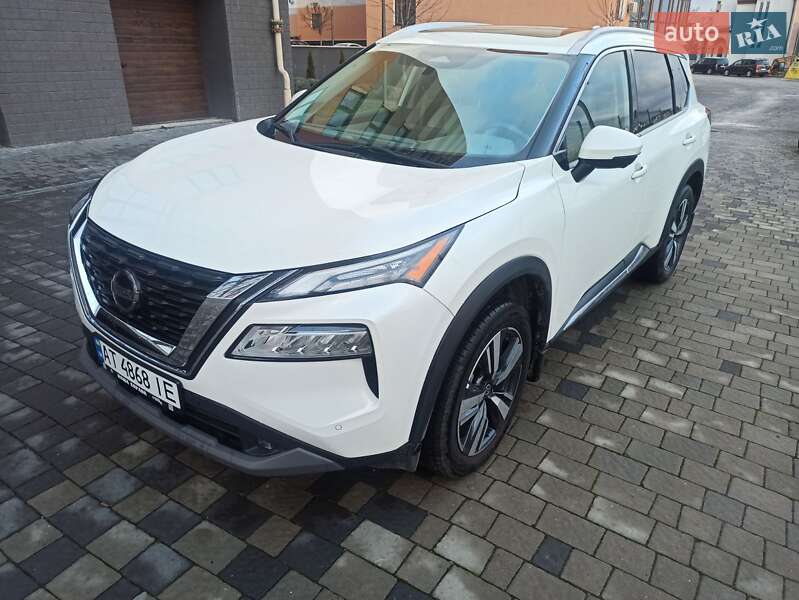 Позашляховик / Кросовер Nissan Rogue 2020 в Івано-Франківську
