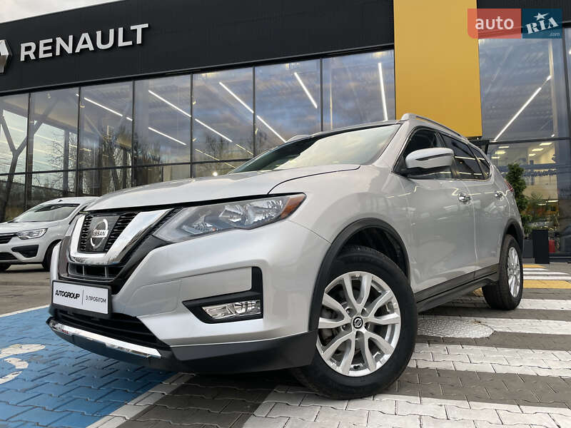 Nissan Rogue 2020