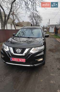 Позашляховик / Кросовер Nissan Rogue 2018 в Козятині