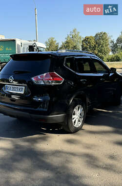 Внедорожник / Кроссовер Nissan Rogue 2014 в Сумах