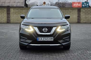 Позашляховик / Кросовер Nissan Rogue 2016 в Кам'янському