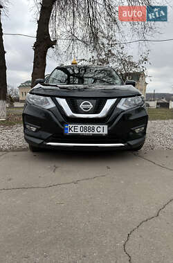 Позашляховик / Кросовер Nissan Rogue 2019 в Кривому Розі