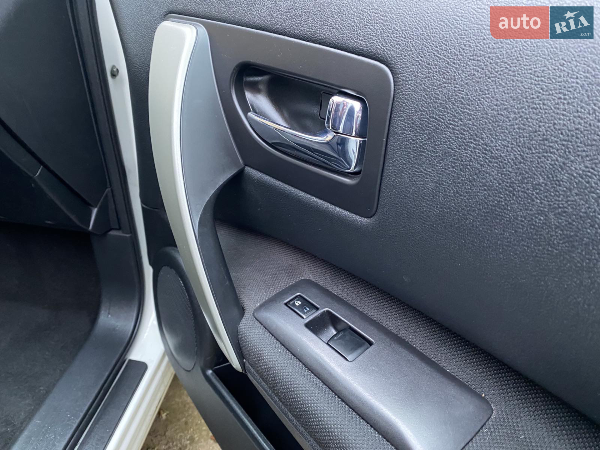 2012 Nissan Rogue - мініатюра 21
