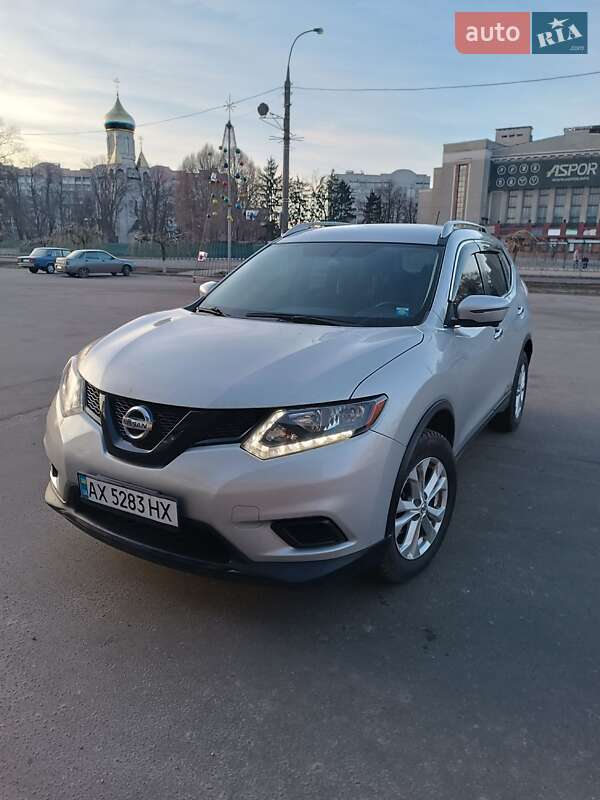 Позашляховик / Кросовер Nissan Rogue 2016 в Харкові