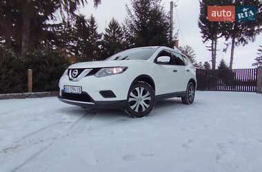 Позашляховик / Кросовер Nissan Rogue 2016 в Старокостянтинові