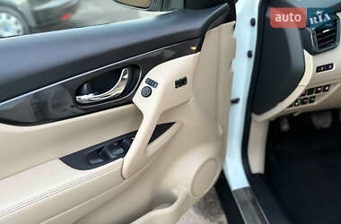 Позашляховик / Кросовер Nissan Rogue 2018 в Вінниці