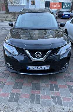 Позашляховик / Кросовер Nissan Rogue 2016 в Черкасах