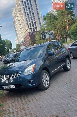 Позашляховик / Кросовер Nissan Rogue 2012 в Києві