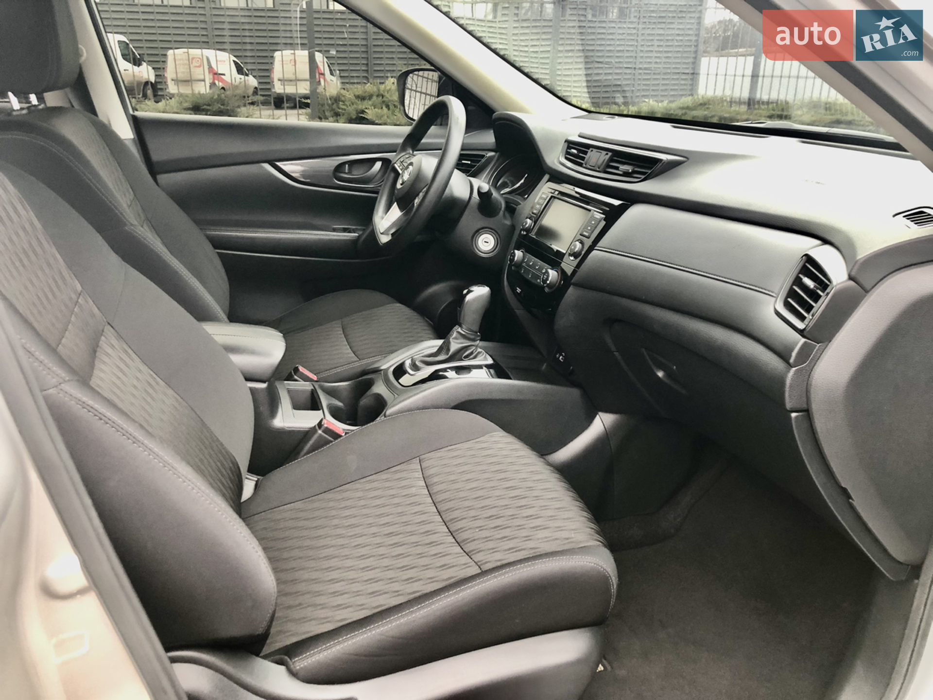 2019 Nissan Rogue - мініатюра 29