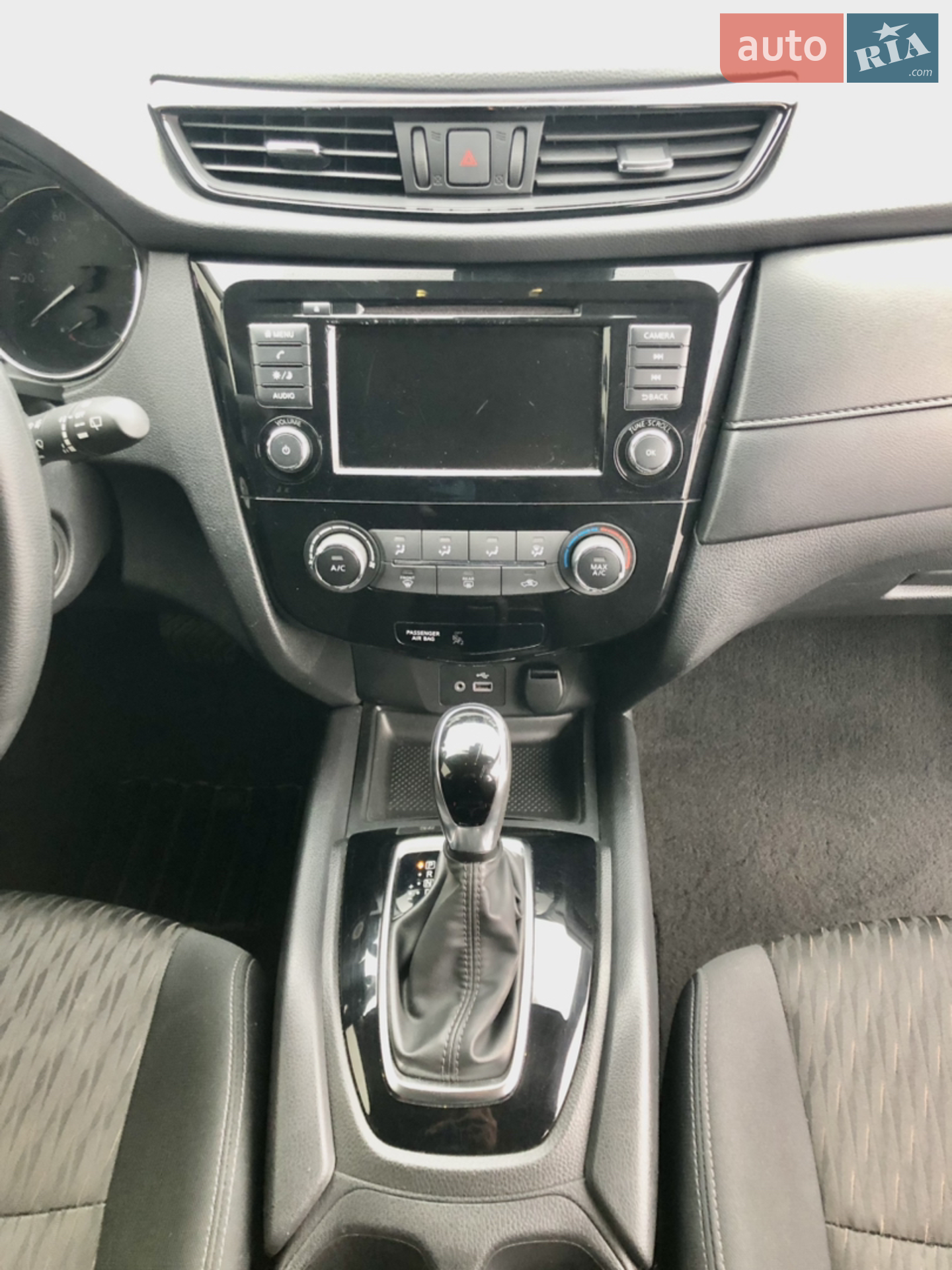 2019 Nissan Rogue - мініатюра 35