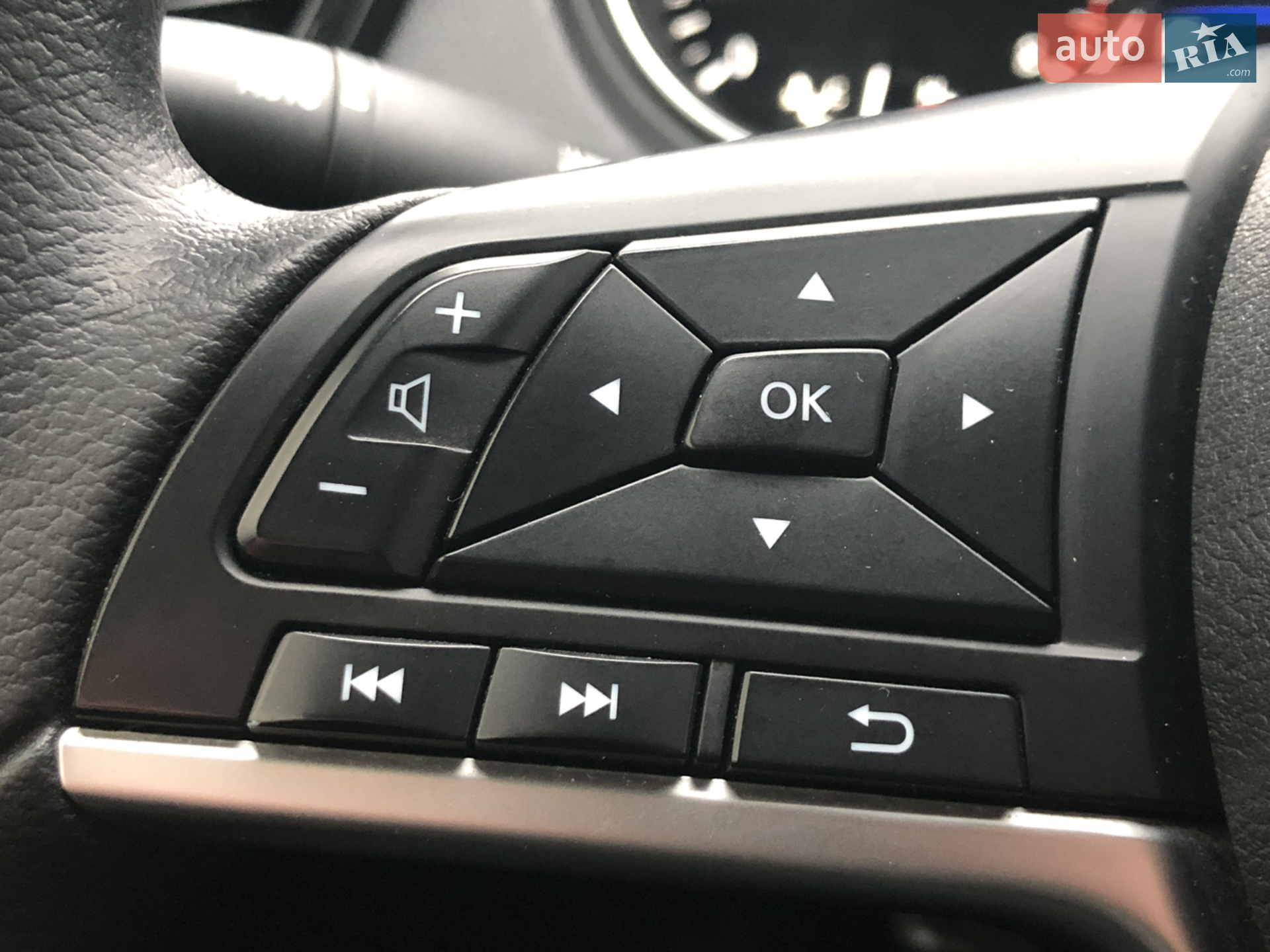 2019 Nissan Rogue - мініатюра 39