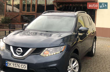 Позашляховик / Кросовер Nissan Rogue 2014 в Трускавці