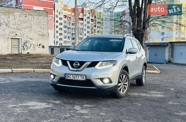 Позашляховик / Кросовер Nissan Rogue 2015 в Харкові