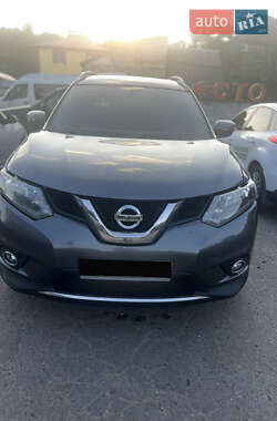 Внедорожник / Кроссовер Nissan Rogue 2014 в Полтаве