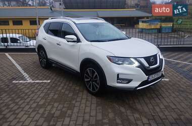 Внедорожник / Кроссовер Nissan Rogue 2018 в Черкассах