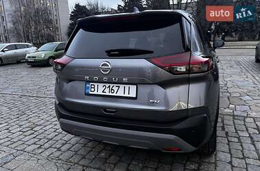 Позашляховик / Кросовер Nissan Rogue 2021 в Кременчуці