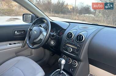 Внедорожник / Кроссовер Nissan Rogue 2014 в Запорожье