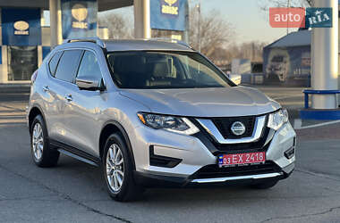 Позашляховик / Кросовер Nissan Rogue 2018 в Запоріжжі