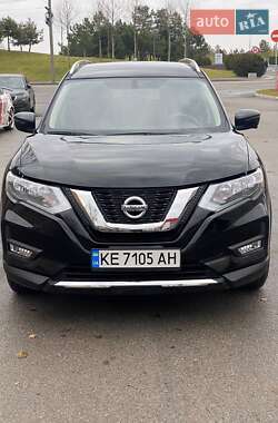 Позашляховик / Кросовер Nissan Rogue 2016 в Дніпрі