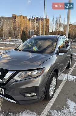 Внедорожник / Кроссовер Nissan Rogue 2018 в Ивано-Франковске