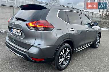 Позашляховик / Кросовер Nissan Rogue 2018 в Києві