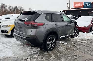 Внедорожник / Кроссовер Nissan Rogue 2022 в Львове