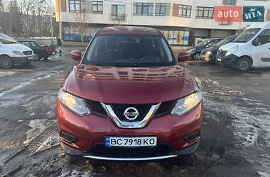 Позашляховик / Кросовер Nissan Rogue 2016 в Львові