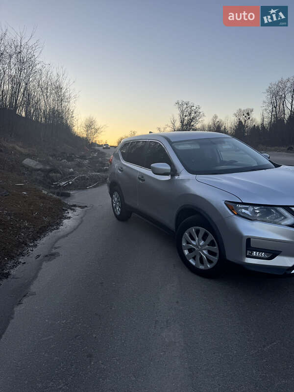 Позашляховик / Кросовер Nissan Rogue 2018 в Києві фото 9 Позашляховик / Кросовер Nissan Rogue 2018 в Києві