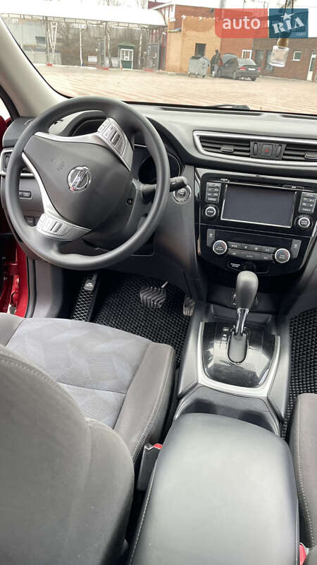 Внедорожник / Кроссовер Nissan Rogue 2016 в Белой Церкви