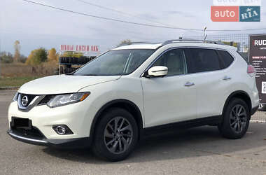 Позашляховик / Кросовер Nissan Rogue 2016 в 