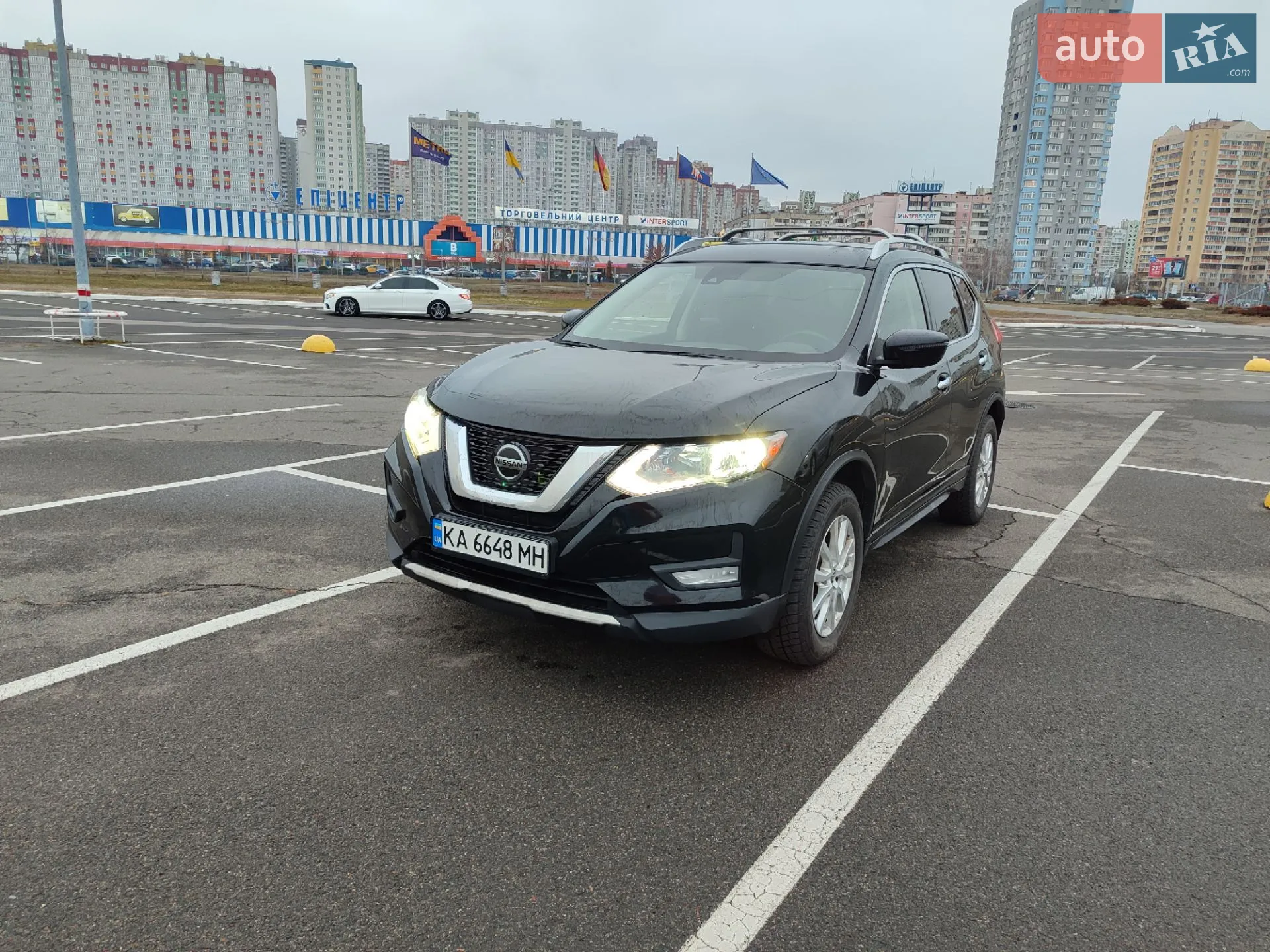 2019 Nissan Rogue - фото 1